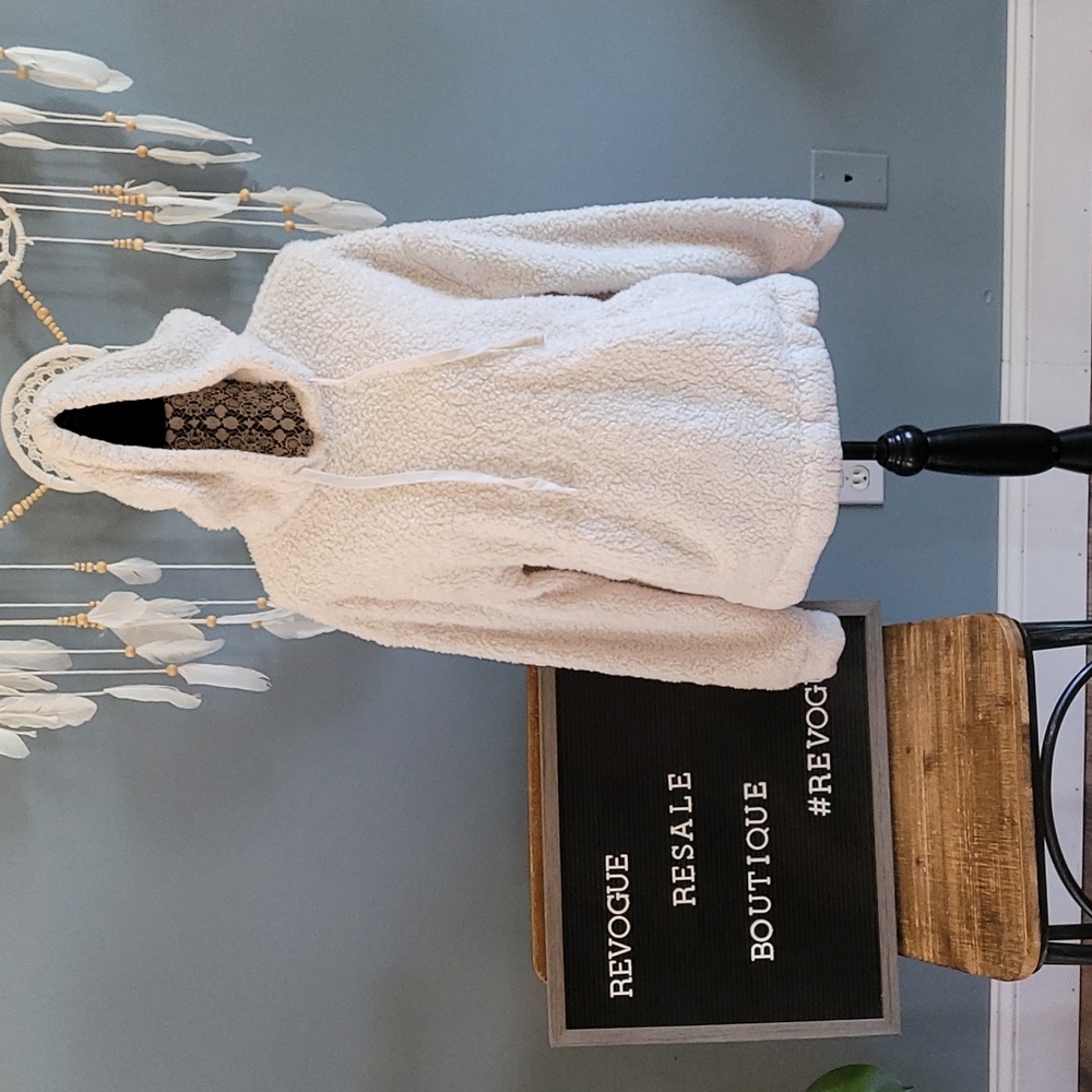 Universal Thread Off-White Fleece Hoodie